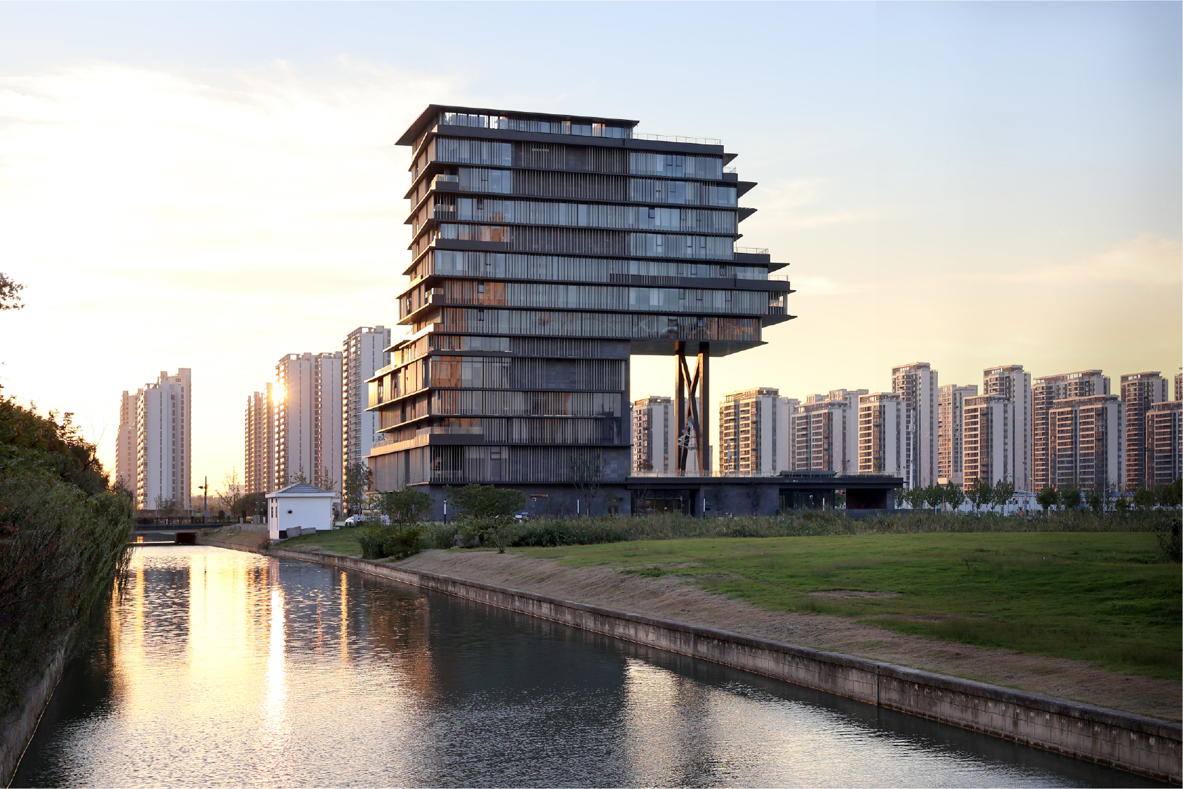 06_建筑.jpg